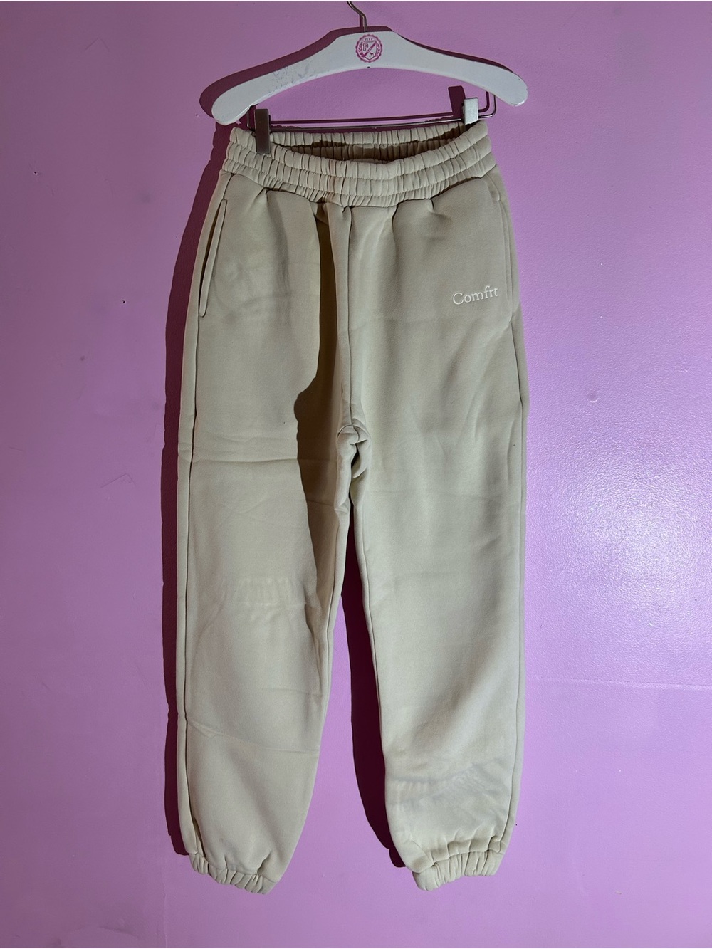 Comfrt color Bone signature sweatpants